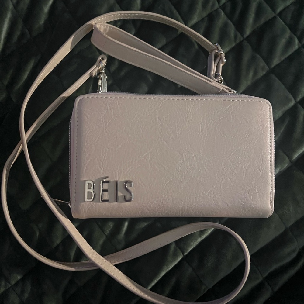 NWOT BEIS Cream colored crossbody